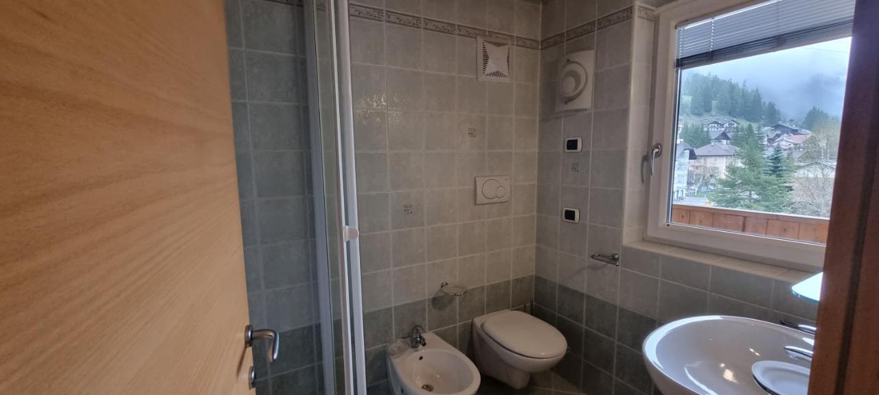 Casa Soraruf Appartement Campitello di Fassa Buitenkant foto