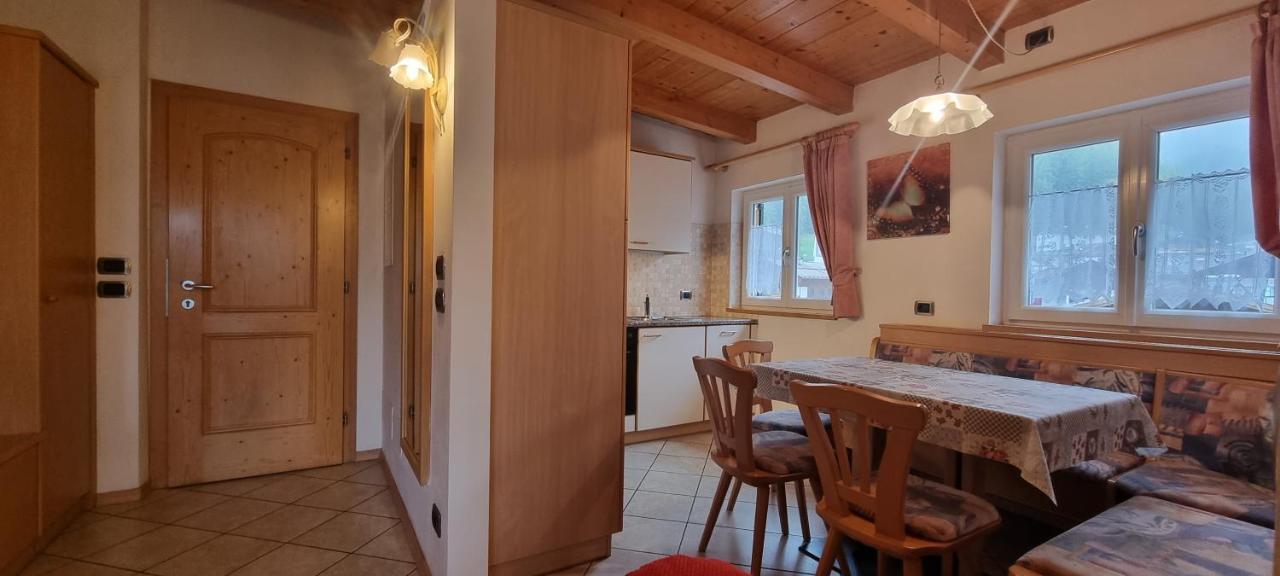 Casa Soraruf Appartement Campitello di Fassa Buitenkant foto