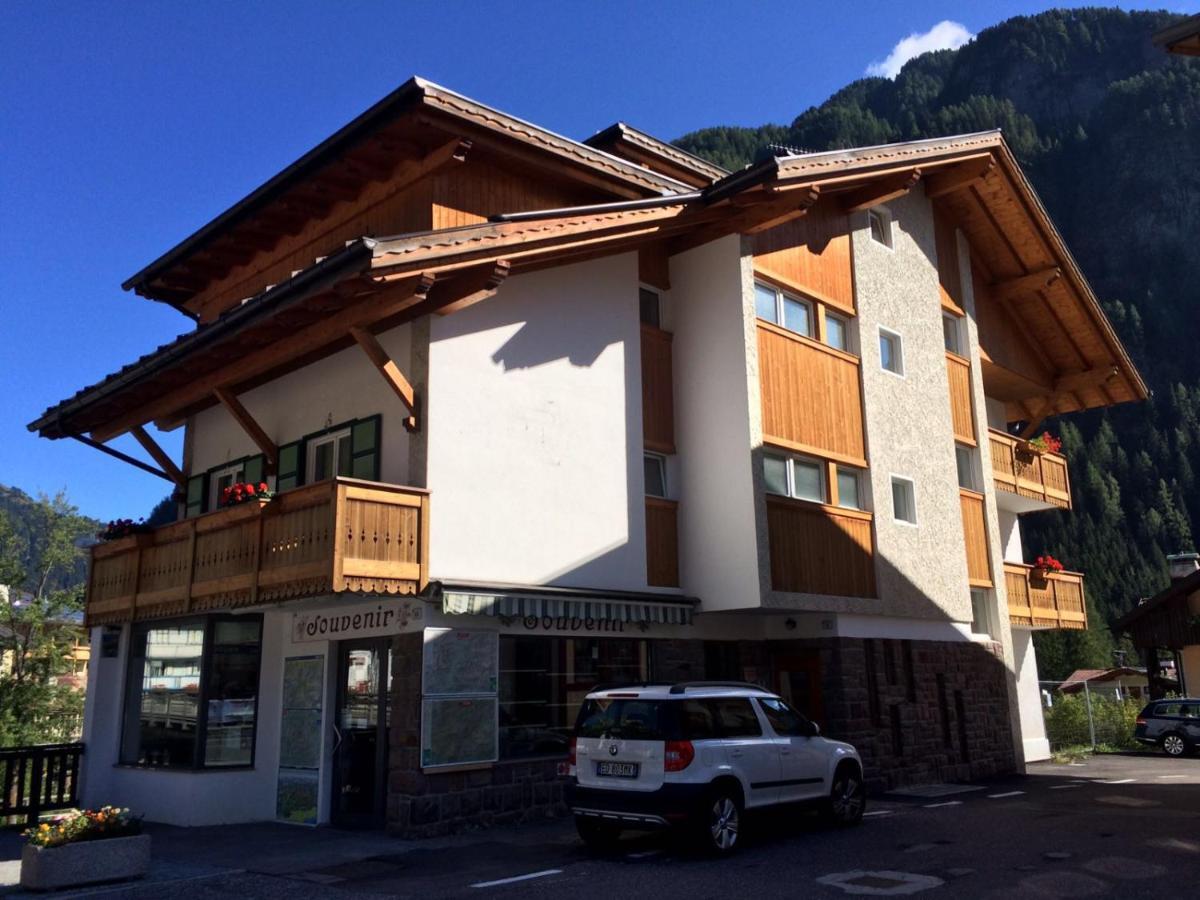 Casa Soraruf Appartement Campitello di Fassa Buitenkant foto